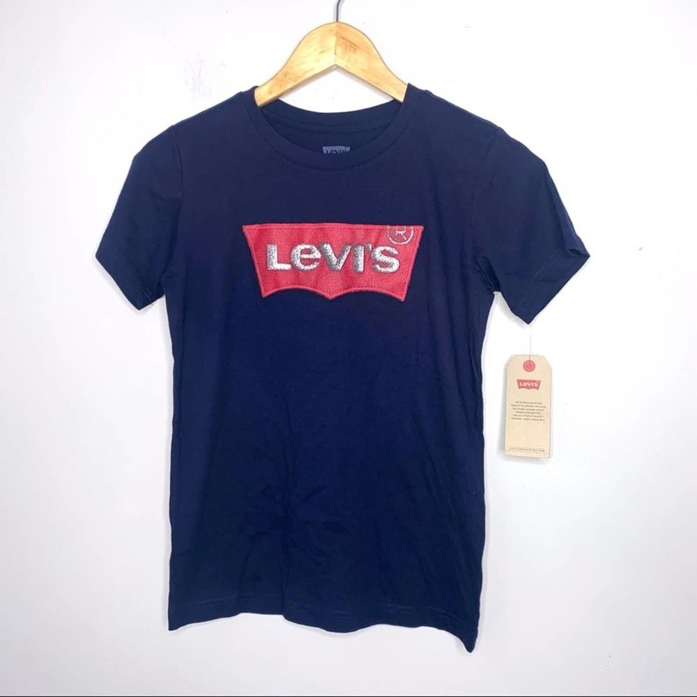 Boys NWT Levi’s 100% Cotton Tee Shirt XL 13-15 Years !
